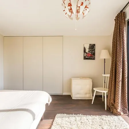Beautiful Loft Cite Du Vin Bordeaux
