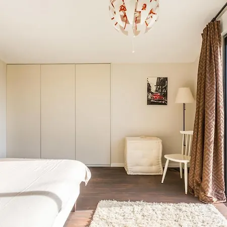 Beautiful Loft Cite Du Vin Bordeaux